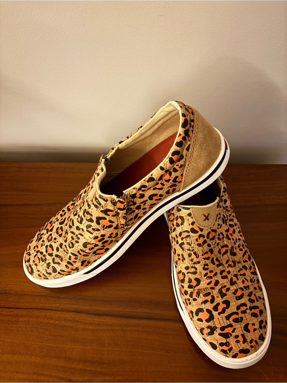 Twisted X Slip On Kicks Leopard Print Cork Honey, Black & Carrot - Picture 7 of 12